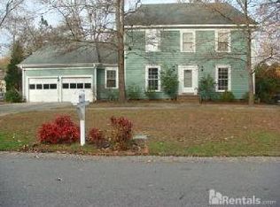 5708 Danville Dr, Fayetteville, NC 28311