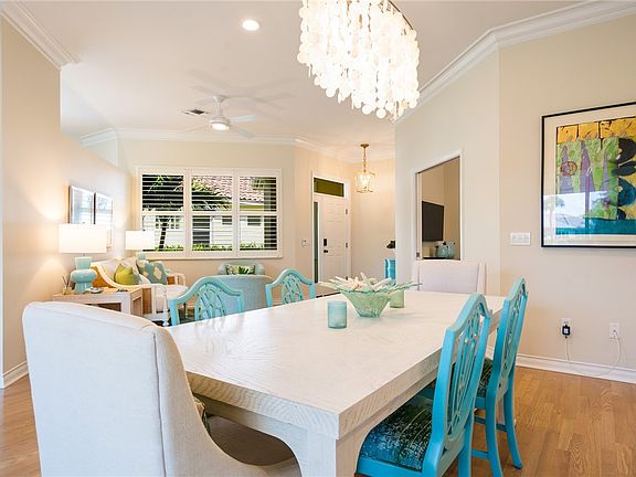 4th image of 1720 Victoria Cir