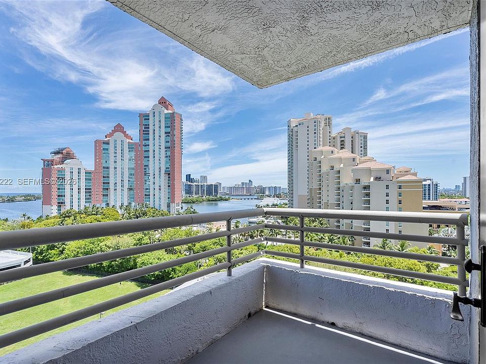 1st image of 3300 NE 191st St APT 1213