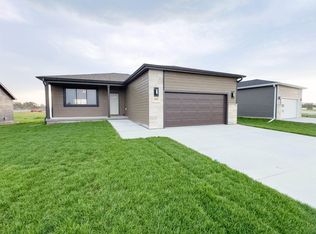 3601 X Ave, Kearney, NE 68847