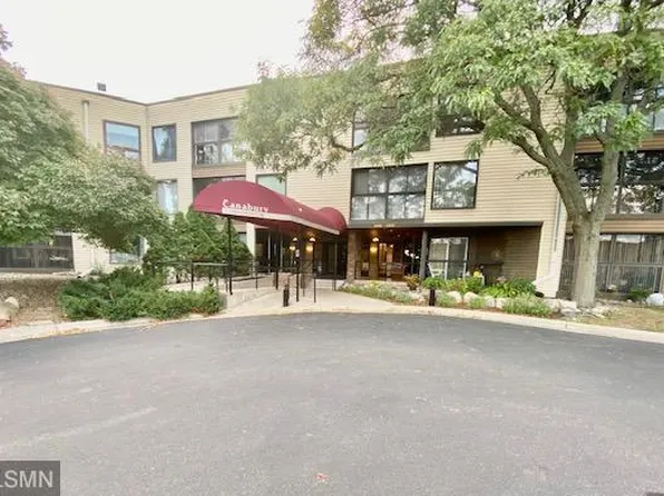 2495 Canabury Dr APT 322, Little Canada, MN 55117