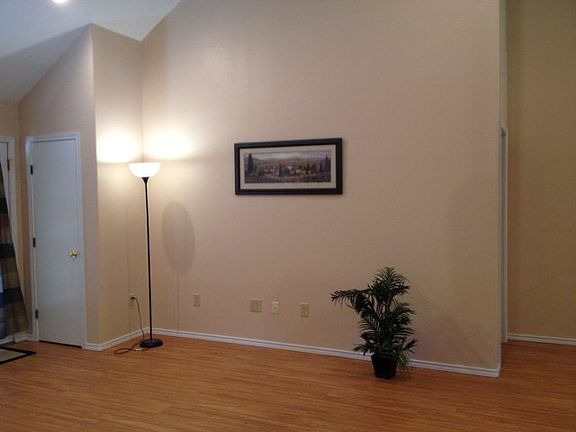 5th image of 108 2nd St