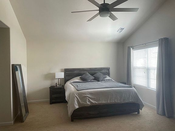 4th image of 1356 Waylon Ave