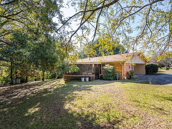 5th image of 1440 Longacre Dr