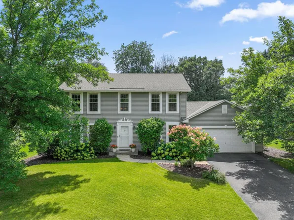 16345 Victoria Curv SE, Prior Lake, MN 55372