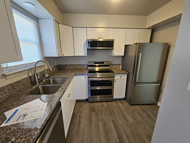 477 Hill Meadow Dr — Photo 5