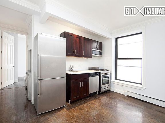 2nd image of 818 10th Ave #D