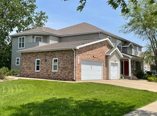 2100 Jackson St, Stoughton, WI 53589