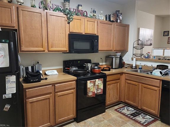 Kitchen open to great room