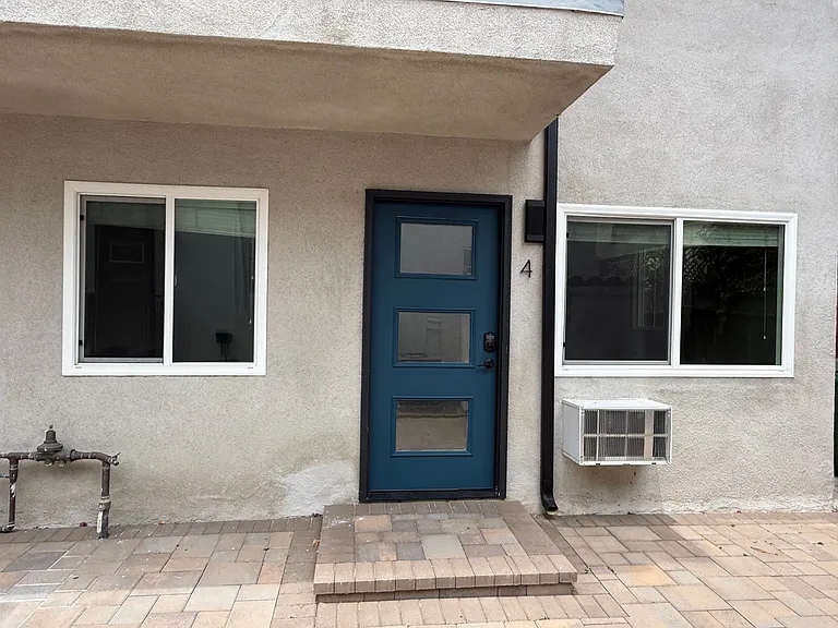 2123 S Orange Dr #4 — Photo 14
