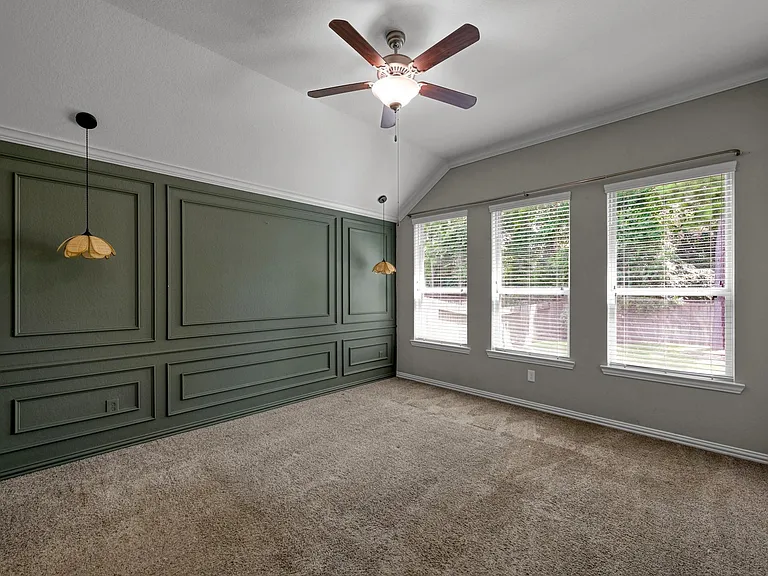 122 S Bearkat Ct — Photo 16