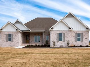 47 Republican Valley Dr, Greenbrier, AR 72058