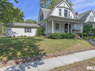 1047 W Washington St, Springfield, IL 62702