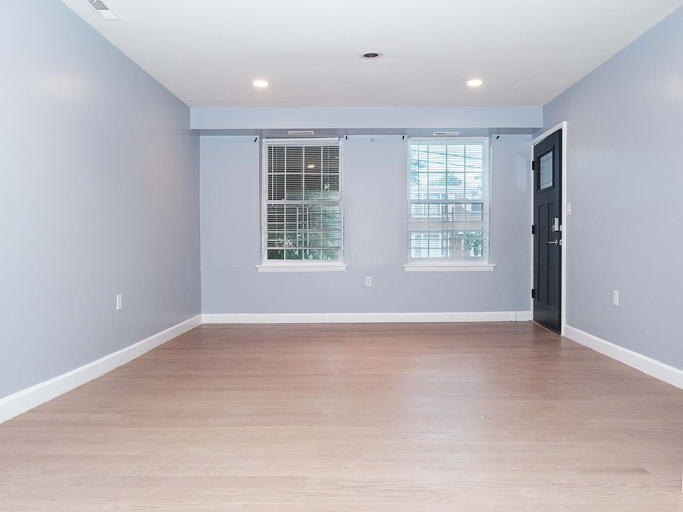 Unit D Living Room
