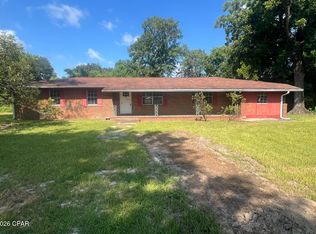2231 Porter Ave, Grand Ridge, FL 32442