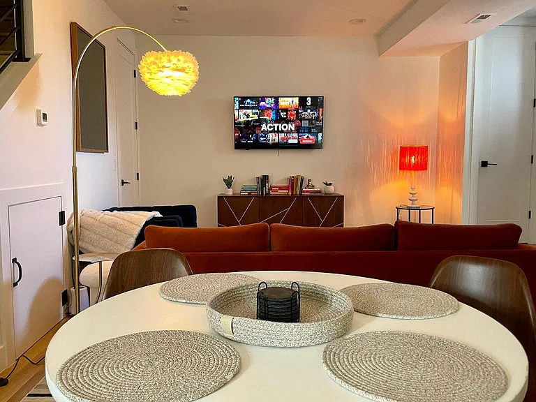 475 N Galapago St #2 — Photo 5