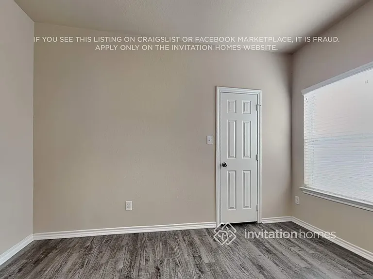 1833 Wickham Dr — Photo 15