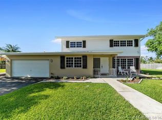 8980 SW 177th Ter, Palmetto Bay, FL 33157
