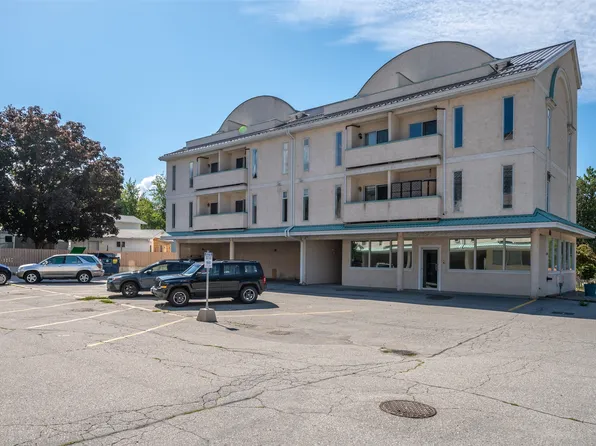 1135 Main St #3, Summerland, BC V0H 1Z2