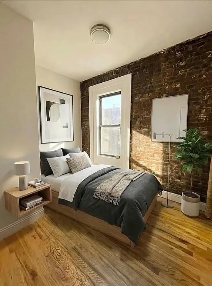 Building Photo - 200 W 94th St #4W