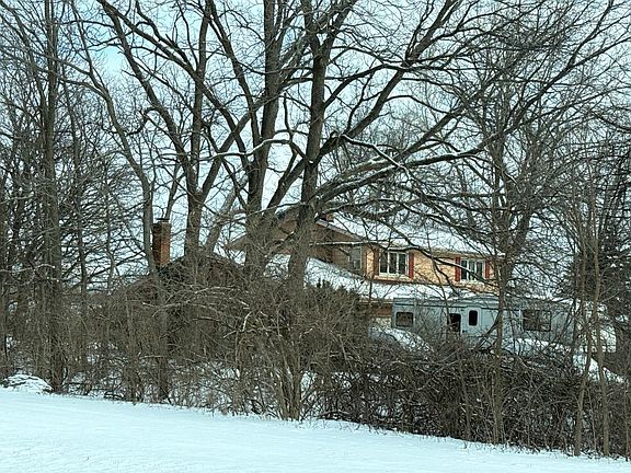 5th image of 35W260 Crescent Dr