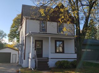 126 Roedl Ct, Beaver Dam, WI 53916