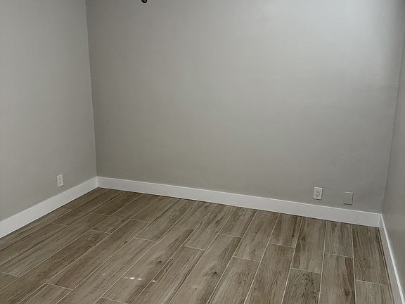 3rd image of 3060 NE 13th Ave #7
