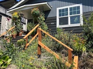 934 Martin Luther King Jr Way #B, Seattle, WA 98122
