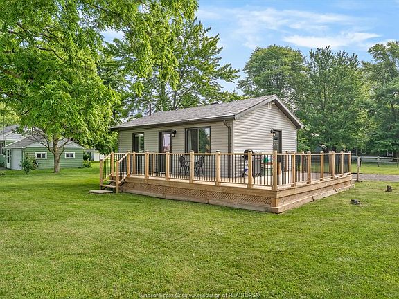 2nd image of 8650 Malden Rd