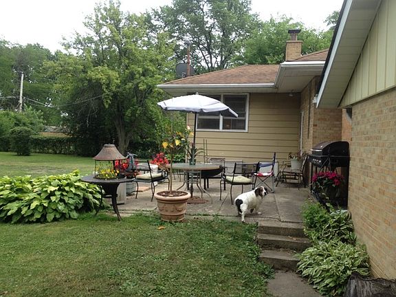 3rd image of 6329 Laurel Ave