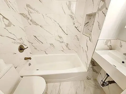 Rented by Brooklyn Property Group LLC | media 6