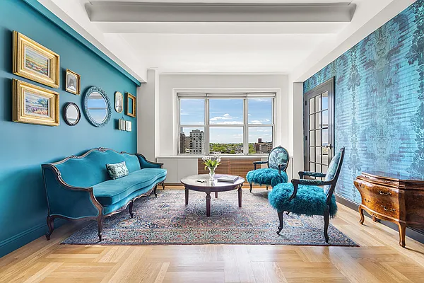 Sold by Corcoran | media 7