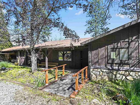 5th image of 15640 Quartz Valley Dr