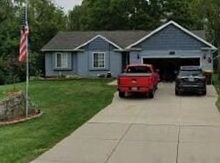 2727 Pine Tree Rd, Holt, MI 48842