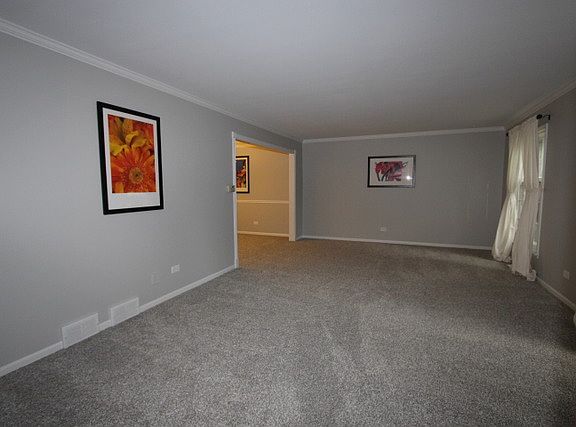 3rd image of 117 Berkshire Dr