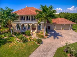 1040 Gulf Winds Way, Nokomis, FL 34275