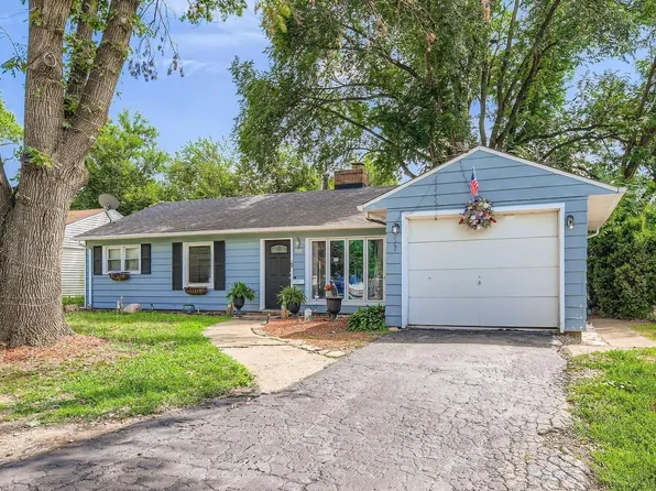 131 Sauk Trl, Park Forest, IL 60466