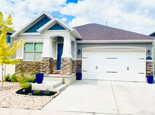 223 E Hillcrest Way, North Salt Lake, UT 84054