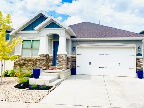 223 E Hillcrest Way, North Salt Lake, UT 84054