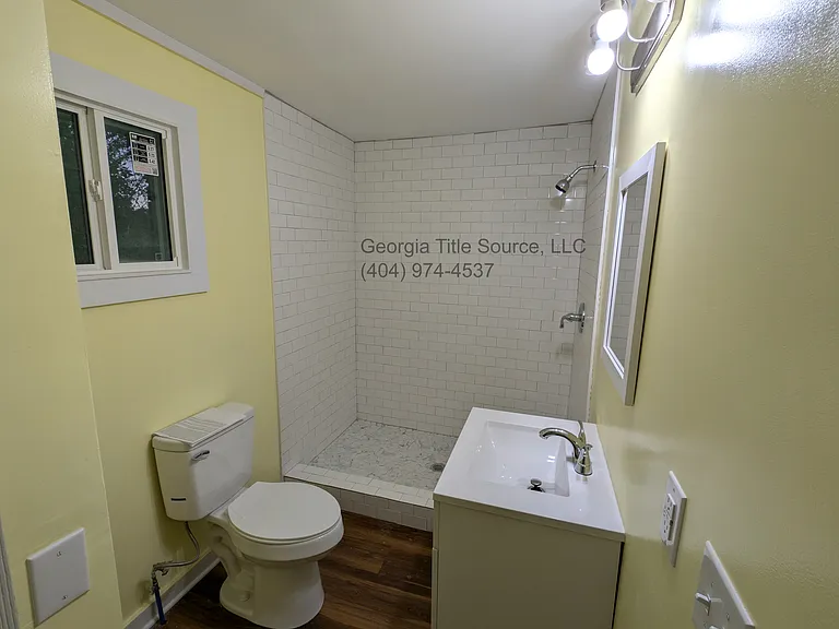 364 Chattahoochee St #B — Photo 9