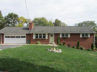 9519 Burton Ave, Parkville, MD 21234