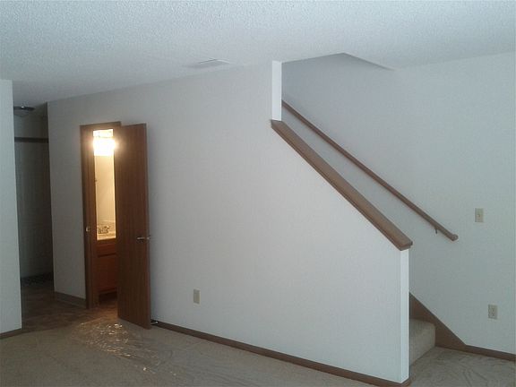 3rd image of 4908 Birch Lake Cir
