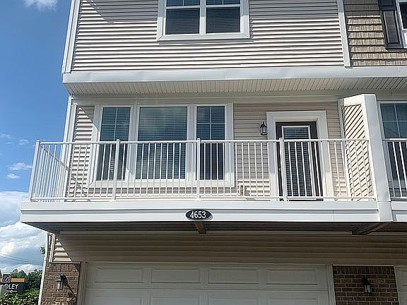 2nd image of 4653 Bradley Cir