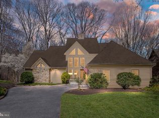 8 Forest Rdg, Newark, DE 19711