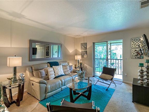 3rd image of 4312 Hector Ct APT 4