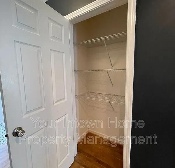 445 Gift Ave SE — Photo 15