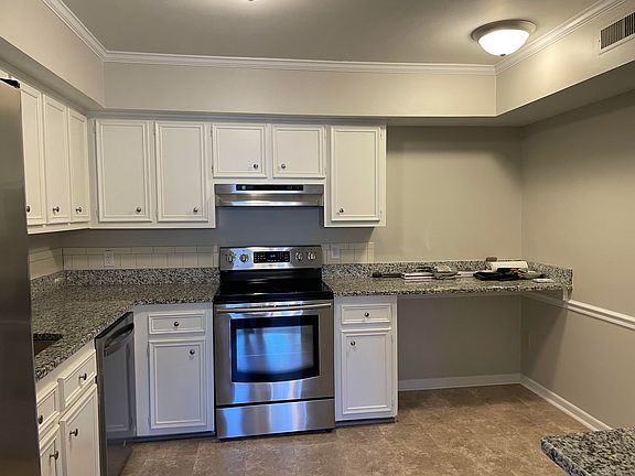 2nd image of 4162 Lytchfield Ct