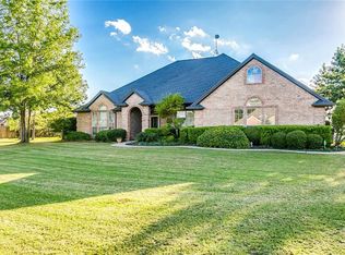 2408 Sandstone Rd, Burleson, TX 76028