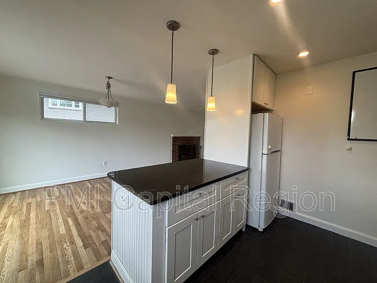 2929 Terrace Dr — Photo 7