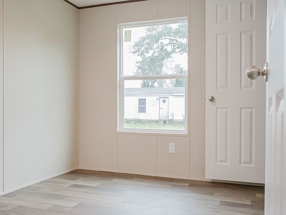 4th image of 1358 Park Ave #45